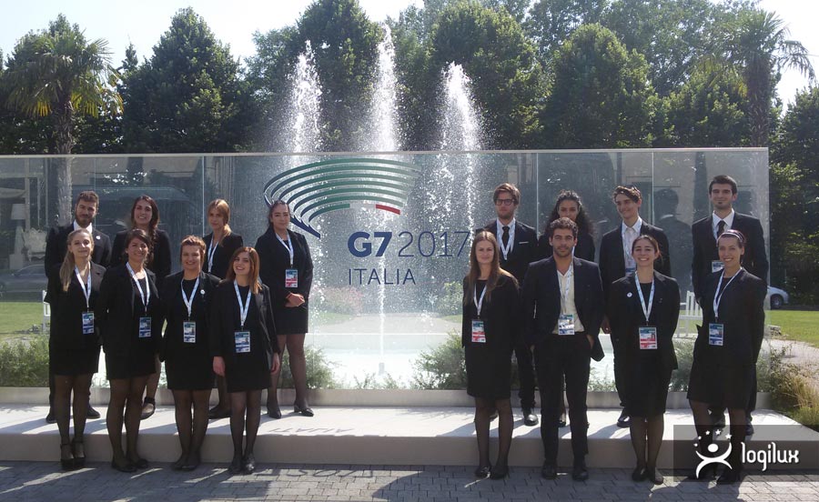 G7